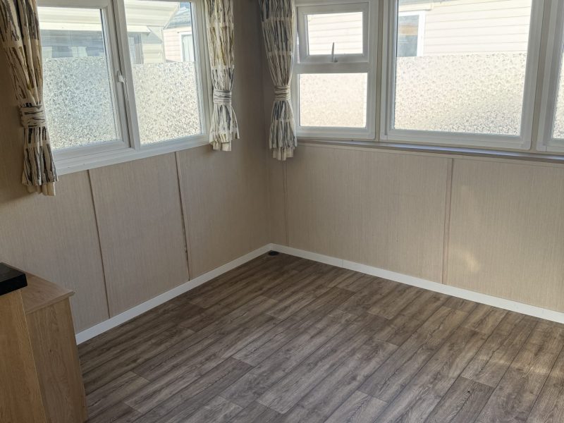 20251022_100029973_iOS