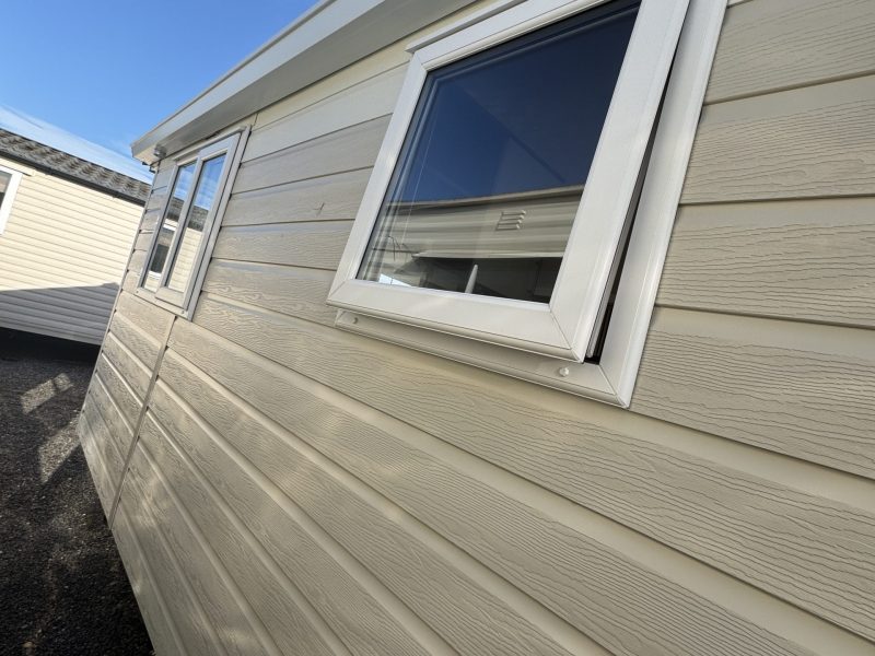 20251022_100224045_iOS